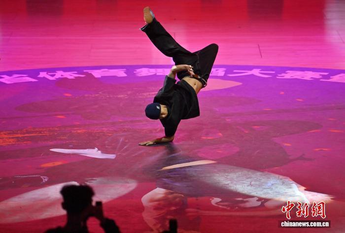 刘新佳表示, 张瑶 刘新佳表示, 张瑶