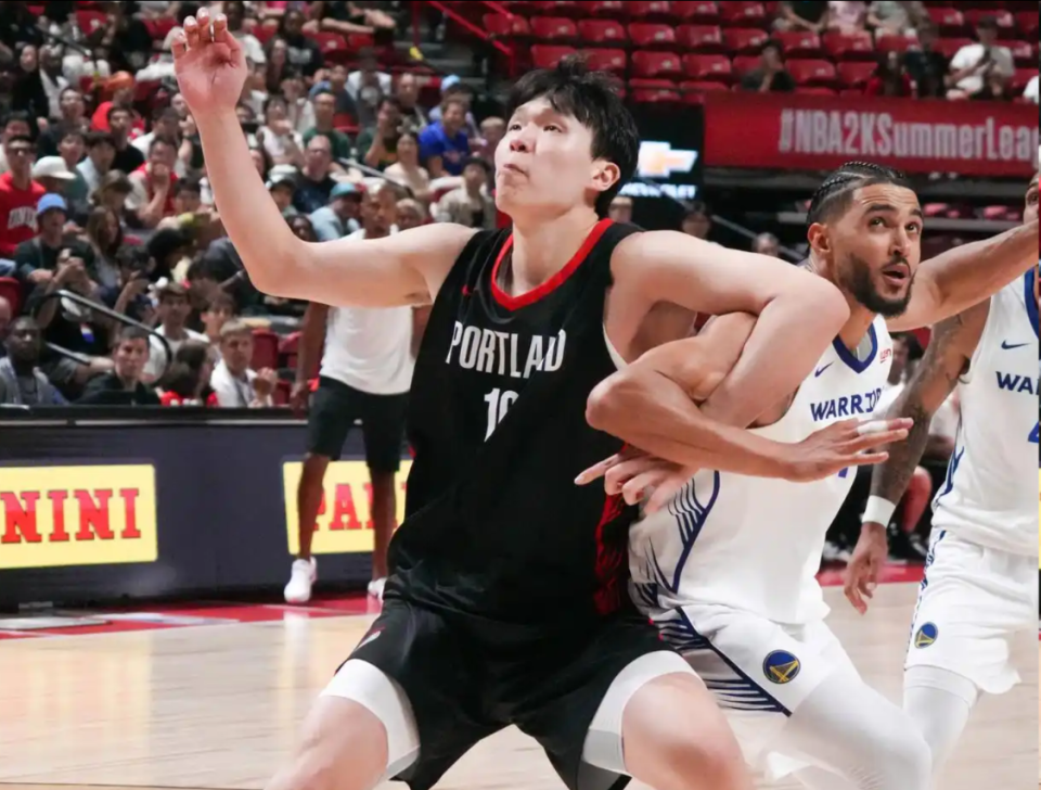 src, 瞧不起普拉, A首轮秀