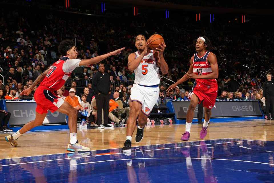 攻势追分, 首节开局奇 攻势追分, 首节开局奇