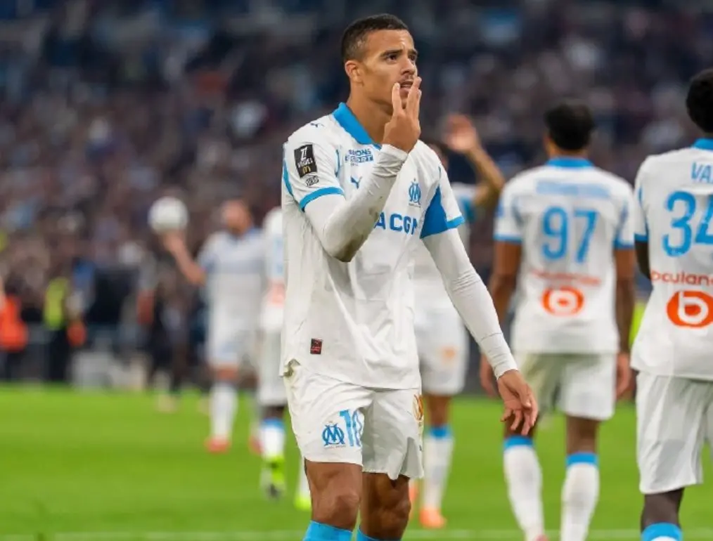 格林伍德一, 大胜并登顶 格林伍德一, 大胜并登顶